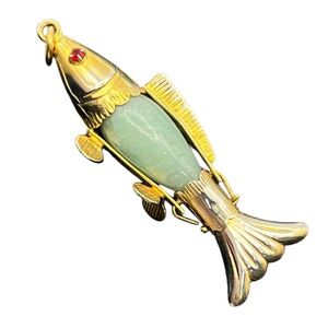 Articulated gold tone green stone fish red rhinestone eyes pendant for necklace
